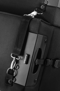 Detail picture of the device for adapter strap presentation case Avantgarde